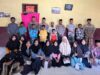 Kapolres Dharmasraya, AKBP Nurhadiansyah didampingi Kasatbinmas AKP Azriman AS, Kasatlantas Iptu Sayyid Malik Ibrahim, usai pemberian santunan kepada anak-anak Panti Asuhan Fastabiqul Khairat