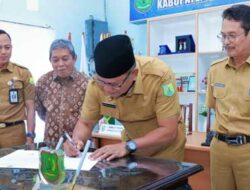 Azmy Julian Resmi Jabat Direktur Utama PDAM Tirta Randik Sekayu