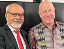 Senator NTT Kenalkan Lagu ‘Gemu Famire’ ke Pelajar Amerika