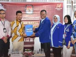 DPC Partai Demokrat Padang Panjang Daftarkan Bakal Caleg di Tanggal 14