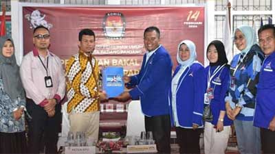 DPC Partai Demokrat Padang Panjang Daftarkan Bakal Caleg di Tanggal 14