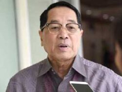 Hakim MK Jangan Membuat Opini di Publik