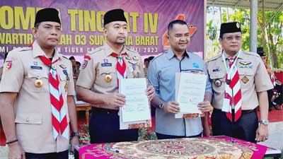 KATEDA Kolaborasi Gerakan Keluar Bersih dengan KWARDA 03 Gerakan Pramuka Sumbar 1 penandatanganan memorandum of understanding (MoU) Gerakan Keluar Bersih pada pembukaan Lomba Tingkat IV Gerakan Pramuka Sumbar, di Bumi Perkemahan Tiger Camp, Padang