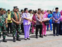 Gubernur Sumbar Sambut Rombongan Panglima TNI dan Kapolri