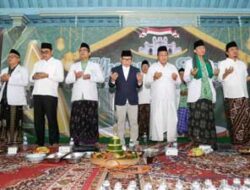 Gus Imin Doa Bareng Ribuan Penghafal Quran Di Solo Sebelum Mendaftar Ke Kpu