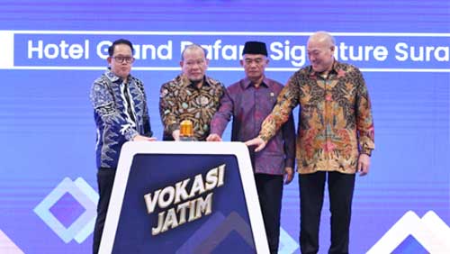 Acara "Halal bihalal dan Kick Off KADIN Capacity Development" KADIN Provinsi Jawa Timur di Hotel Grand Dafam Signature Surabaya, Jumat (5/5/2023) malam.