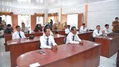 Melebihi Batas Maksimal, Calon Kepala Desa Salak di Sawahlunto Ikuti Ujian Psikotes