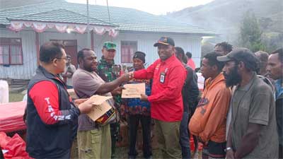 Kemensos Salurkan Bantuan Logistik dan Santunan untuk Warga Terdampak Longsor Jayawijaya