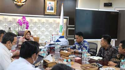 Mensos Berikan Motivasi dan Bagikan Ilmu Tangani Permasalahan Sosial kepada Mahasiswa