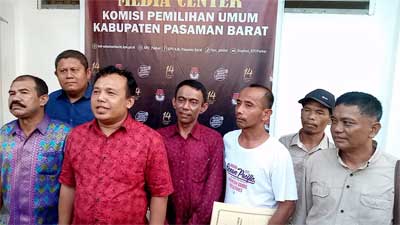 PSI Pasbar Targetkan 2 Kursi di Pemilu 2024 1 PSI Pasaman Barat daftarkan Bakal Calon Legislatif (Bacaleg) Pemilu 2024 ke KPU