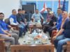 Ketua DPC Partai Demokrat Kota Bukittinggi, H. Ramlan Nurmatias, dalam pertemuan dengan sejumlah pengurus