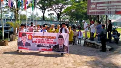Partai Gerindra Payakumbuh Daftarkan Bacaleg ke KPU