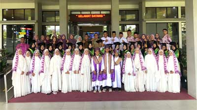 Rombongan Wisuda Tahfiz MTsN 2 Payakumbuh Berkunjung ke Kantor Walikota