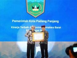 Pemko Padang Panjang Terima Penghargaan Nilai Pengawasan Kearsipan Kategori Sangat Baik