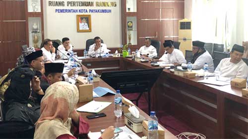 Pemko Payakumbuh Gelar Rapat Evaluasi Pencapaian PAD 1 Pemko Payakumbuh Gelar Rapat Evaluasi Pencapaian PAD