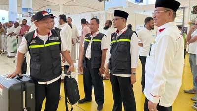 Petugas Daker dan Sektor tiba di Makkah