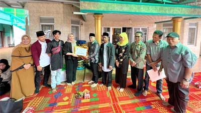 Ketua DPRD Bukittinggi Serahkan Pokir untuk Karang Taruna dan Poktan di Kecamatan ABTB