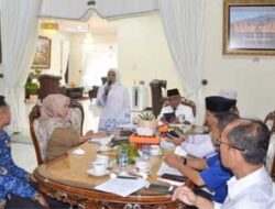 Rapat Persiapan Dakwah Wisata BKMT tingkat Sumbar, Ini Pesan Ny Yenni