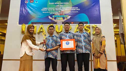 SMAN 1 Sijunjung Juara 2 Lomba Cerdas Cermat Kewarganegaraan di UNP