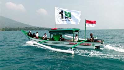 Ambulans Laut Di Pulau Sebesi Lampung