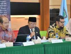 Bupati Agam Jadi Penguji Eksternal Ujian Doktor Anggota DPRD Yopi Eka Anroni