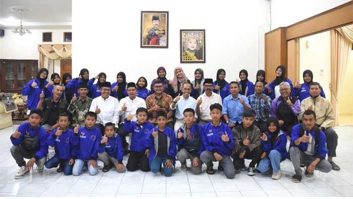 55 Atlet KORMI Agam Berlaga di Fornas VII Bandung 1 55 Atlet KORMI Agam Berlaga di Fornas VII Bandung