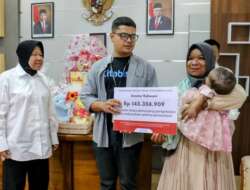 Mensos Serahkan Bantuan Atensi dan Donasi kitabisa.com di Sentra Darussa’adah Aceh