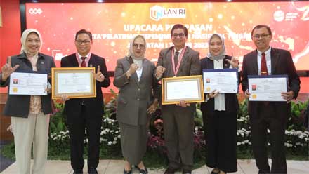Dua Pejabat Pimpinan Tinggi Pratama Setjen DPD Selesai Pendidikan Kepemimpinan Nasional di LAN