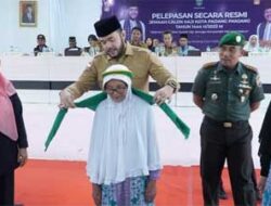 Jemaah Haji Padang Panjang Bertolak ke Embarkasi Padang