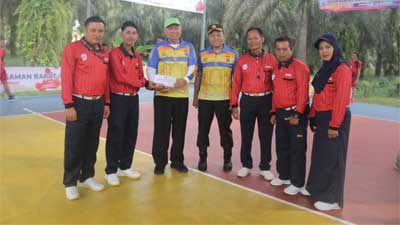 Kejuaraan Bola Voli Piala Kapolres Pasbar