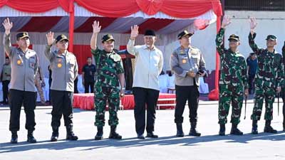 Gubernur Sumbar Lepas Peserta Latsitardanus di Pelabuhan Teluk Bayur