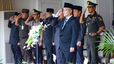 Pemkab Muba Peringati Hari Lahir Pancasila 1 Pj Bupati Muba, Apriyadi pimpin upacara peringatan Hari Lahir Pancasila