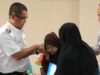 Pj Wako Payakumbuh Serahkan Bantuan untuk Warga Terlantar