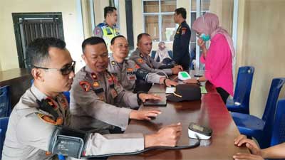Polres Dharmasraya Adakan Donor Darah