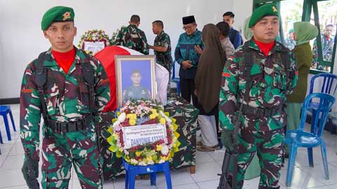 Wako Padang melayat ke rumah Pratu Rivan Alamsyah