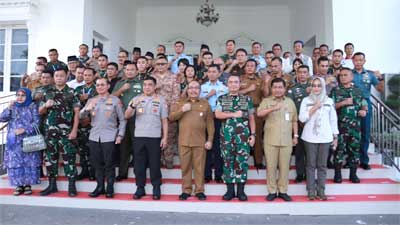 Seminar Nasional Latihan Integrasi Taruna Wreda Nusantara (Latsitardanus) XLIII/2023