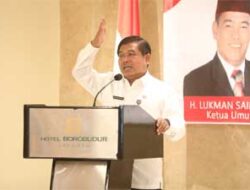 Sekjen Kemendagri Jelaskan Fungsi Partai Politik di Rapimnas ADKASI
