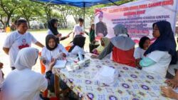 Sukarelawan Orang Muda Ganjar Sumbar Gelar Pengecekan Kesehatan Gratis di Kota Padang