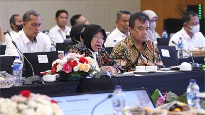 Mensos Tri Rismaharini dalam Rapat Kerja Komisi VIII DPR RI bersama Menteri Sosial RI dengan agenda Pembicaraan Pendahuluan RAPBN TA 2024 dan RKP Tahun 2024, di Kota Tangerang, Kamis 8 Juni 2023 kemarin.