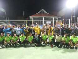Gubernur Kepri Tutup Turnamen Bola Voli Masyarakat Tajur Biru