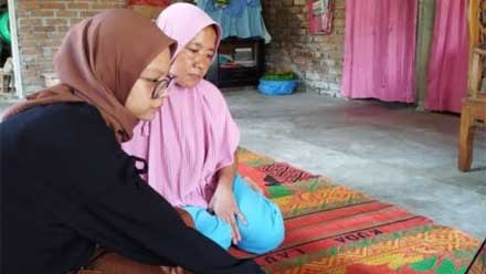 Mahasiswi UPN Veteran Jawa Timur, Yani Maila Sinta, fasilitator pendamping di wilayah Kecamatan Tilatang Kamang