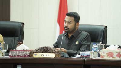 Ketua DPRD Solok Selatan, Zigo Rolanda