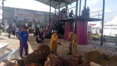 Berkah Penas KTNA, Kementan Hibahkan Pabrik Mini Minyak Goreng dan Smart Green House 1 pabrik mini minyak goreng