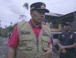Tinjau Longsor di Tanjung Sani, Bupati Agam Instruksikan Kerja Maksimal Singkirkan Material