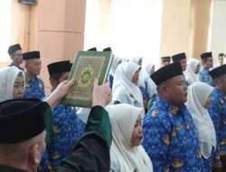 Bupati Dharmasraya Lantik 24 Kepala Sekolah