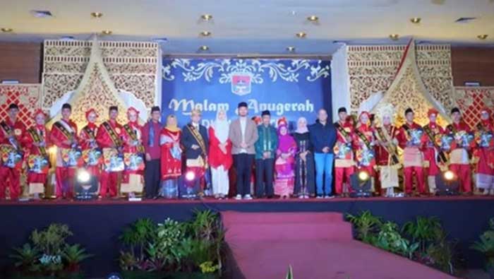 Malam anugrah duta wisata bujang jo gadih untuk tahun 2023