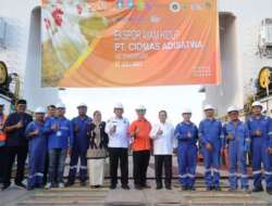 Gubernur Kepri Lepas Ekspor Perdana Ayam Hidup dari Bintan ke Singapura