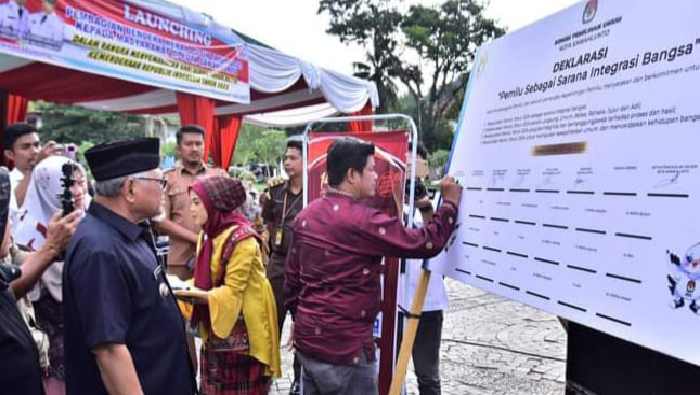 KPU Sawahlunto Dapat Giliran Kirab Pemilu