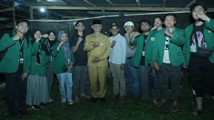 Kunjungi Usaha Itik Petelur Binaan Dinas Peternakan Sumbar di Sijunjung, Gubernur Mahyeldi Pesankan Hal Ini