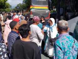 294 Jemaah Haji Bukittinggi Tiba di Kampung Halaman